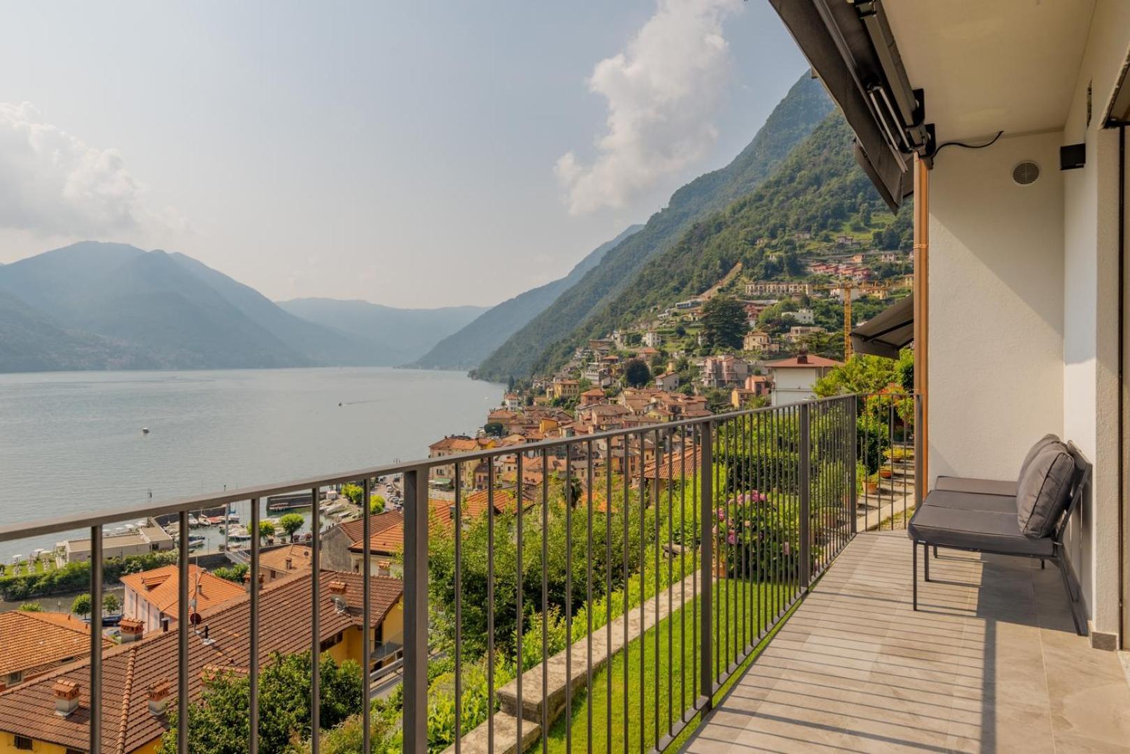 Argegno Como Lake Kültér fotó